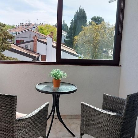Apartment Cervar ポレッチ エクステリア 写真