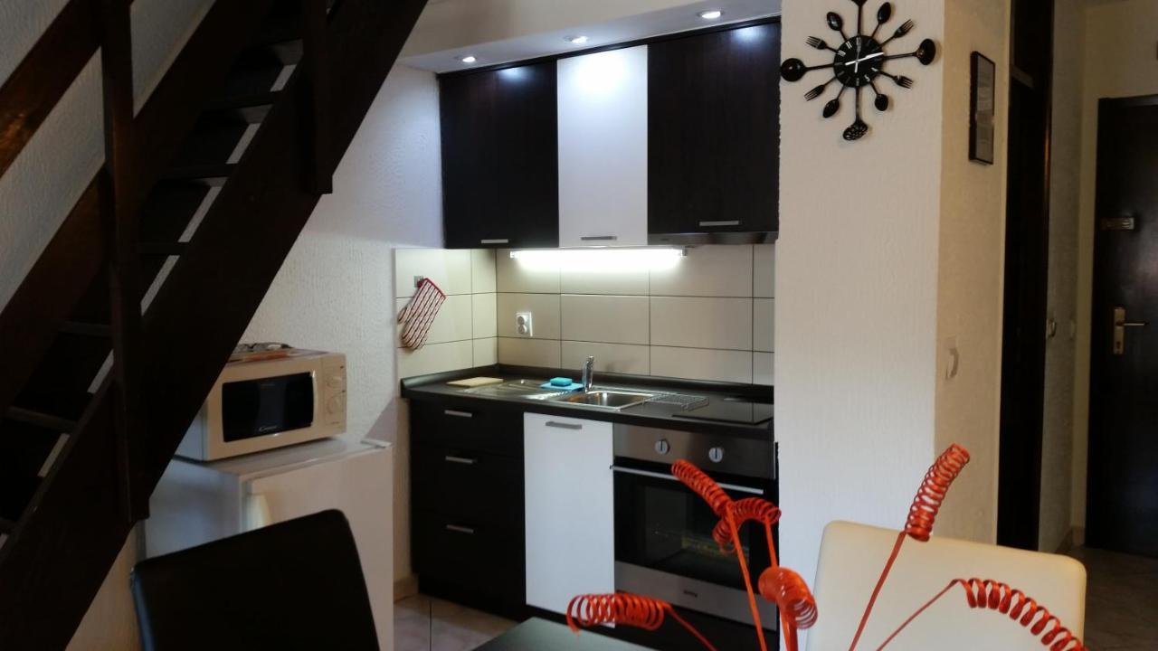 Apartment Cervar ポレッチ エクステリア 写真