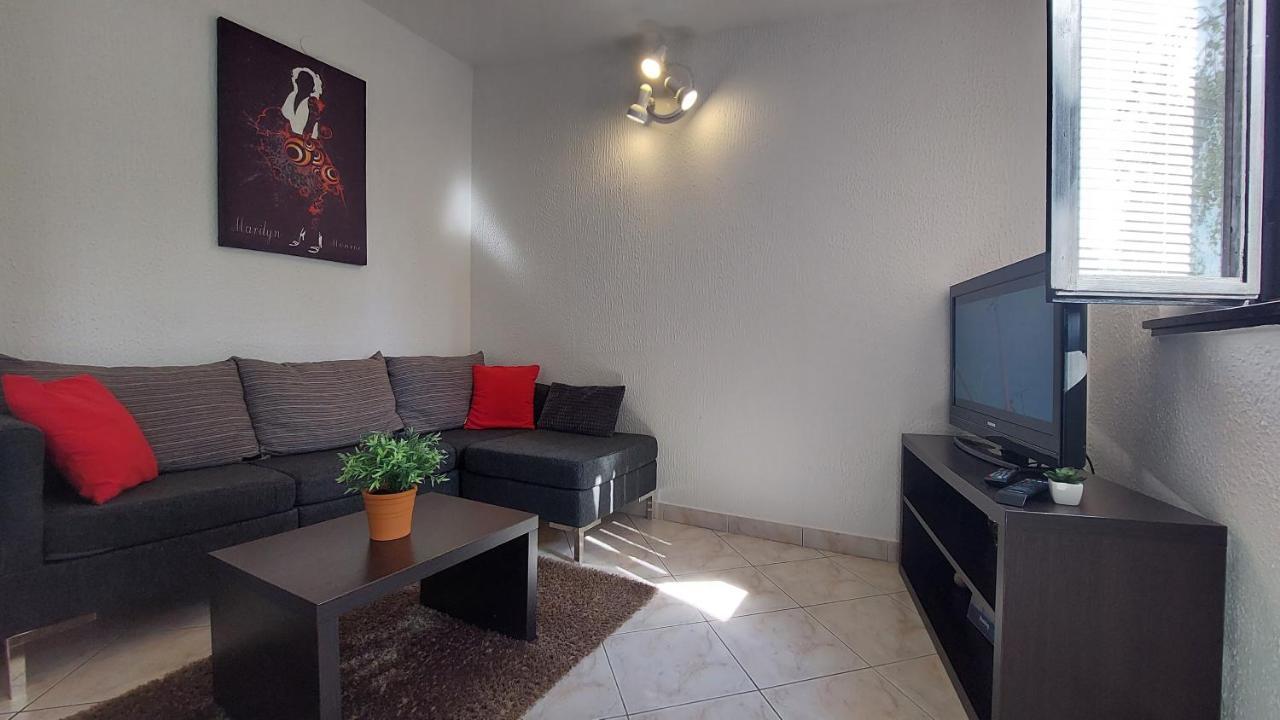 Apartment Cervar ポレッチ エクステリア 写真